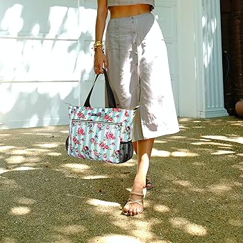 Amazon.com: Betsey Johnson 15.6 Inch Zipper Beach Tote Bag